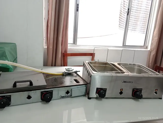 chapa e fritadeira a gás Ludinox, semi-novos e em ótimo estado!