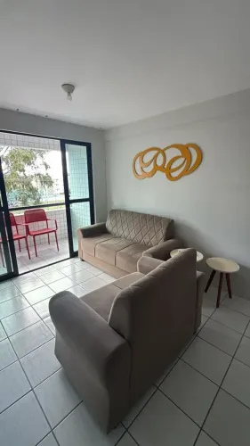 Alugo AP com 1 quarto semi mobiliado