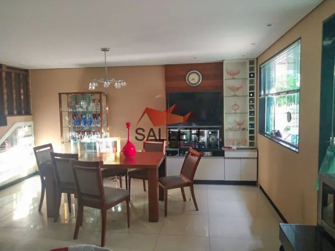 Casa, 4 quartos, 1 suite, 4 vagas