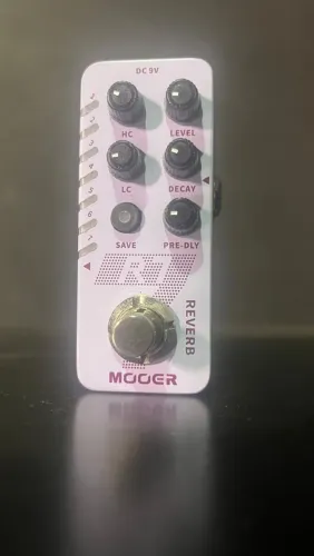 Vendo pedal Mooer R7