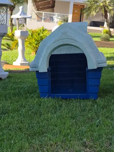  Casinha de cachorro  tam.3  usada máximo 5 vezes. 