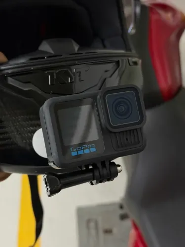 Câmera Gopro Hero 13 Black + Cartão de memória de 128GB