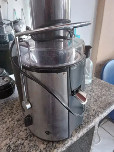 Espremedor de laranja industrial
