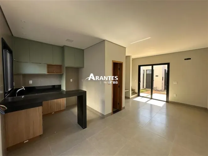 Sobrado com 96m² 2 quartos à venda no bairro Praça Alto Umuarama