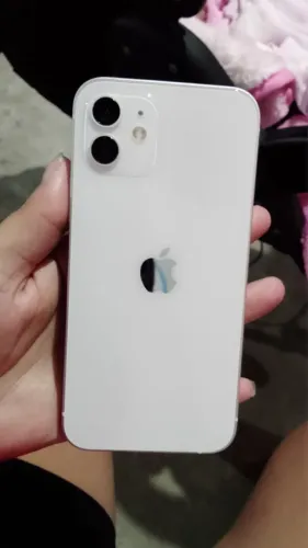 iPhone 12