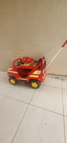 Carrinho bombeiro