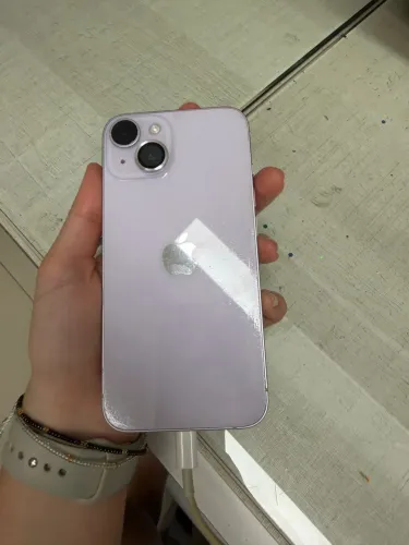 iPhone 14