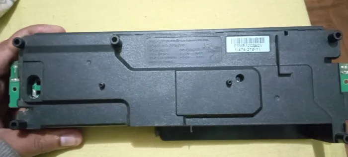 **PraSair** Fonte Original ps3 slim, modelo APS-270, sem testes