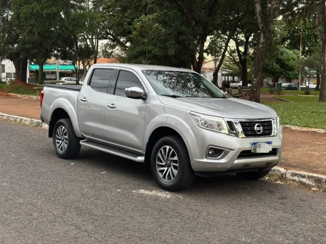 Nissan Frontier XE CD 4X4 2.3 Bi-TB Diesel Aut. 2021