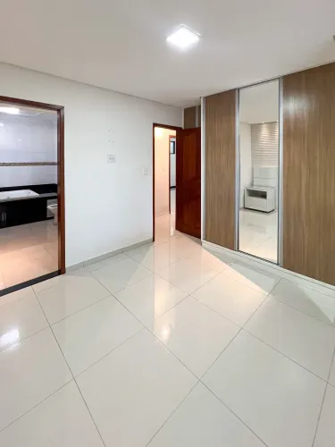 ALUGO CASA EM ARAÇAS 200 M2 - R$ 5.800,00