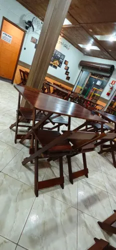 Vendo Mesas com Cadeiras para restaurante