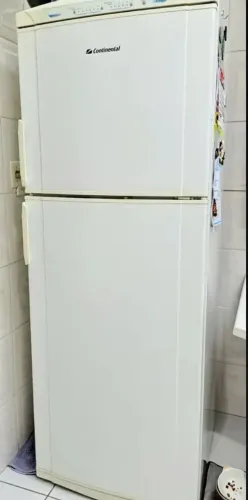 Geladeira continental funcionando perfeitamente entrego 