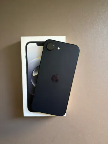 Iphone 16e 128gb Preto | Muito novo
