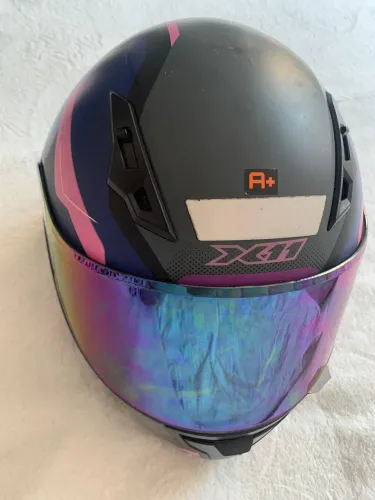 Capacete feminino X11 - TAM 56