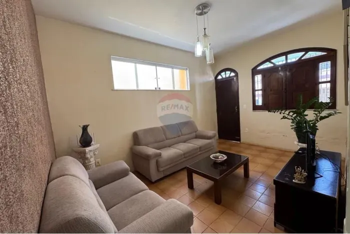 Casa em Aracaju no Bairro Cirurgia com 3 quartos