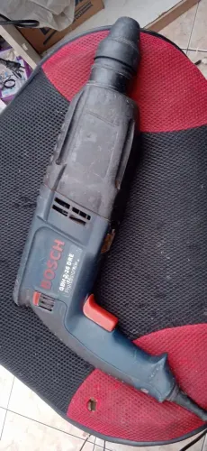 Martelete Bosch 127v