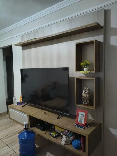 Painel rack Planejado suspenso para tv