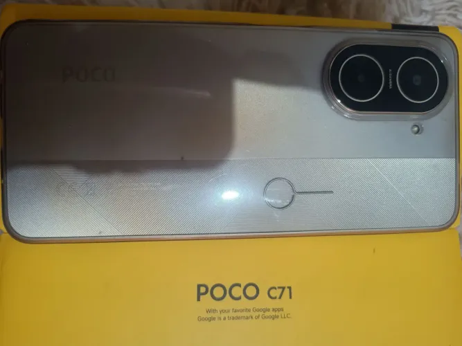 Celular POCO C 71
