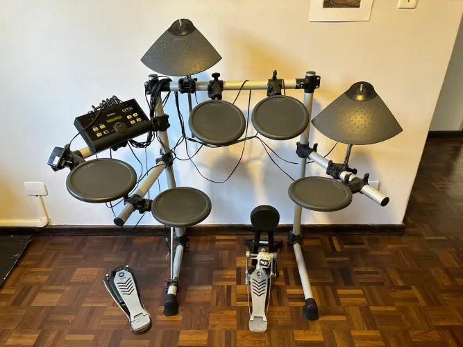 Bateria eletrônica Yamaha 
