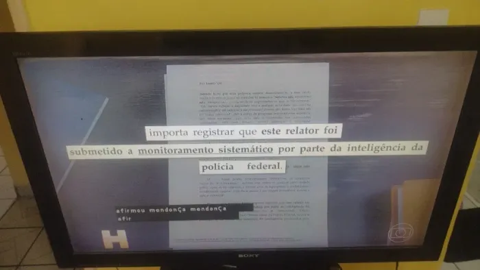 Vendo TV LCD 40 Não Smart