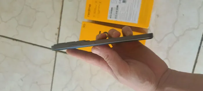 C75 Realme Black