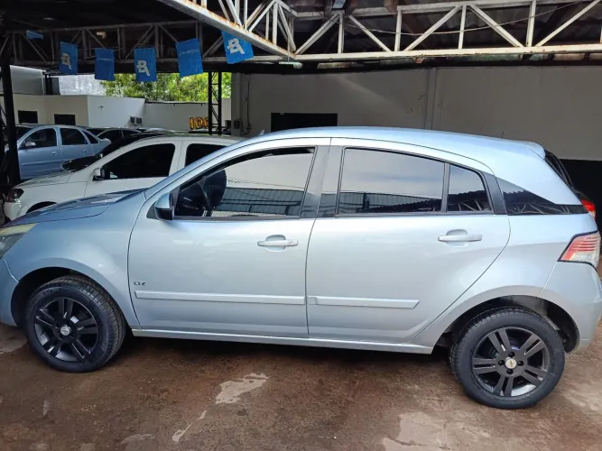Chevrolet Agile LTZ 1.4 MPFI 8V Flexpower 5P 2011