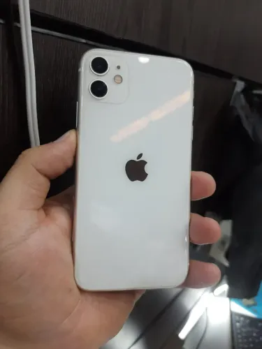 iPhone 11 (para peças)