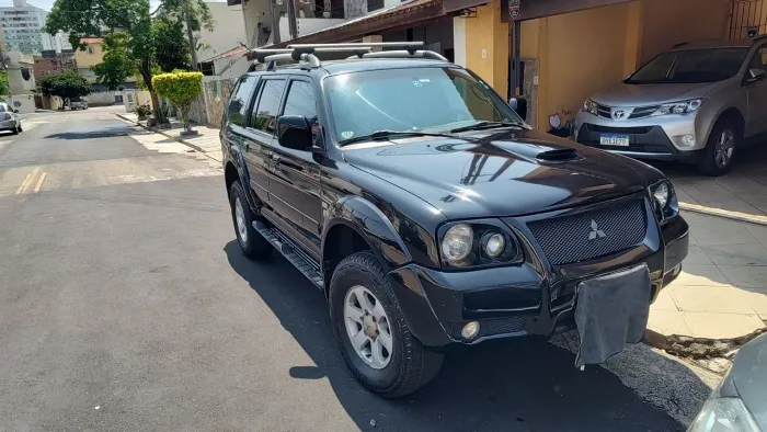 Mitsubishi Pajero Sport HPE 2.5 4X4 Diesel Mec. 2007