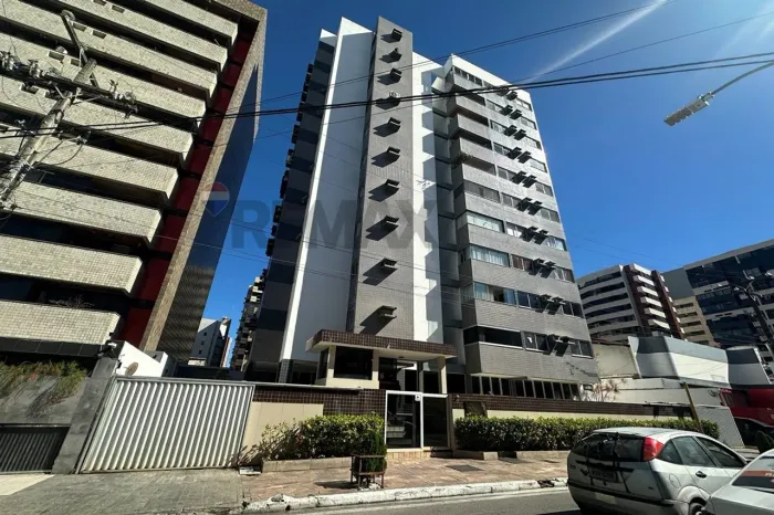 Apartamento 3 Quartos com Vista para o Mar na Ponta Verde