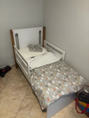 Cama infantil 3 em 1 Tom Reller berço evolutivo