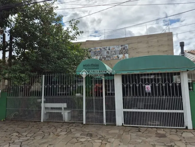 Casa Comercial 211m2 privativos 1 vaga de garagem no bairro Santa Maria Goretti