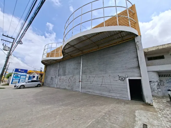 Excelente oportunidade de investimento Galpão localizado na BR-116 KM 5, 20x33=660m², idea