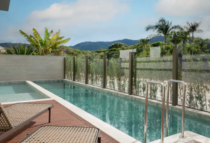Apartamento Alto Padrão com 2 Dormitórios na Praia Grande