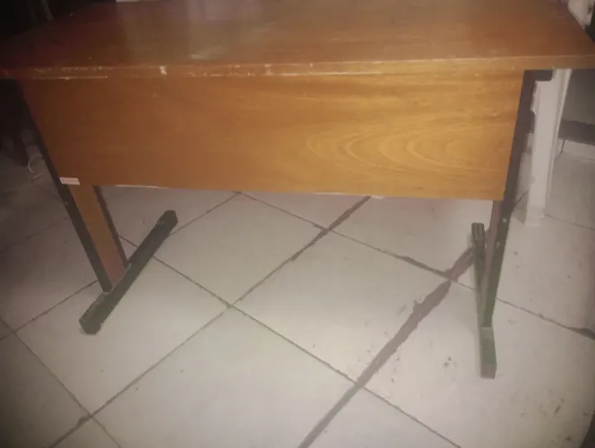Vendo birô de escritório 120 reais 