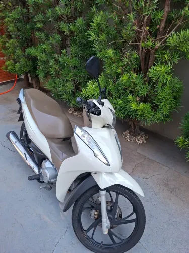 Honda Biz 2023