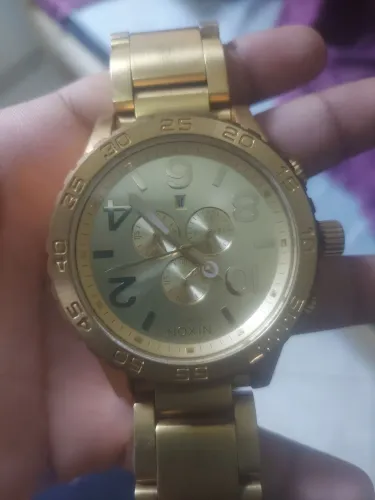 Relogio nixon original,a bateria acabou