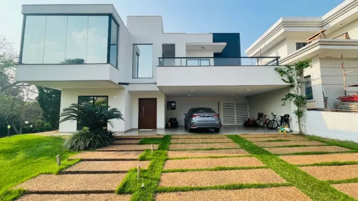 Sobrado com 4 dormitórios à venda, 347 m² por R$ 2.700.000,00 - Condomínio Solar das Palme