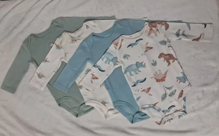 Kit body Carter's manga longa 6 meses