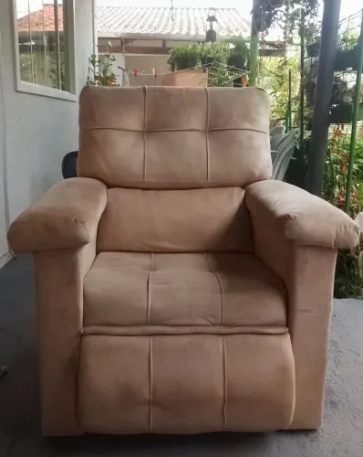 Poltrona Reclinável