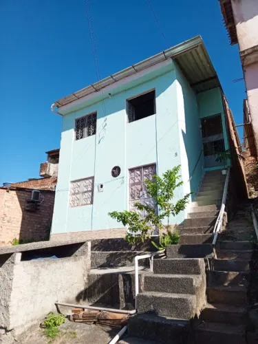 Três casas pelo preço de uma, excelente oportunidade de investimento!!! No Jacintinho 