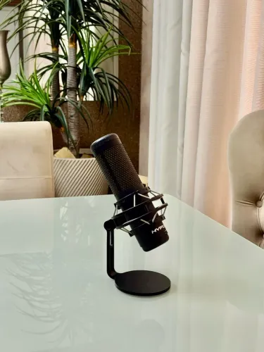 Microfone HyperX QuadCast S