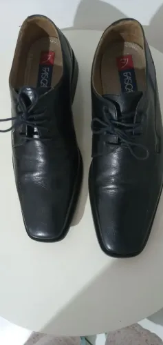 Sapato masculino Fascar ( modelo: Oxford) em couro legítimo. Tam.39. Usado.