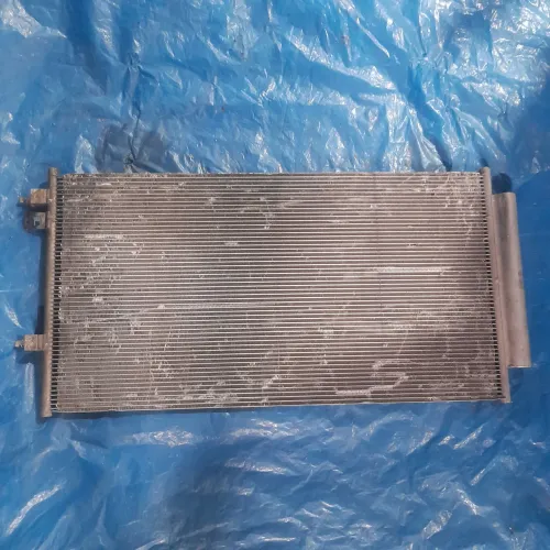 Condensador jeep toro 1.8