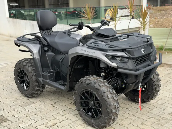 Quadriciclo can am  outlander XT 700 4X4