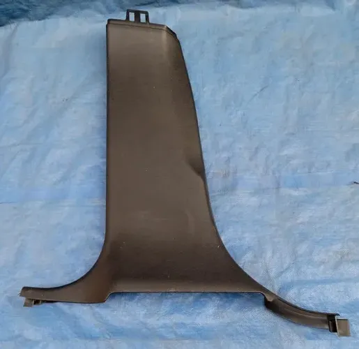 Acabamento Inferior Coluna Esquerda Bmw X4 2015 - 2018