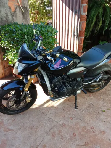 Moto top pra pessoas exigentes. 2 pneu novo