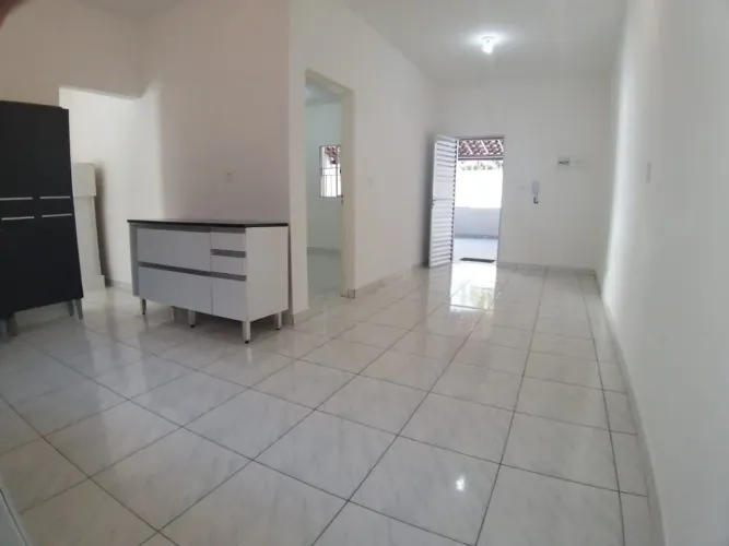 Casa para locação em Vila Ipojuca com 1 quarto, 65m²