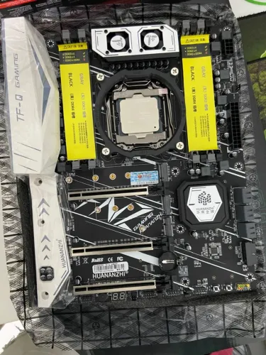 Placa mae huananzhi TF + Xeon E5 2666 v3