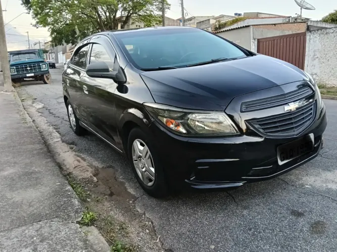 Chevrolet Onix JOY Hatch 1.0 8V Flex Mec. 4P 2018
