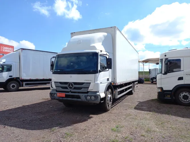 Mercedes-Benz Atego 1419/48 2021/2021 Vamos Seminovos Regente Feijó